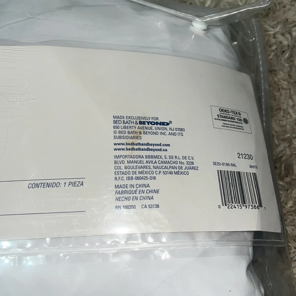 Bed Bath & Beyond mattress protector